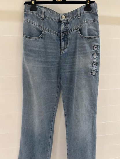 2025 chanel coco beach denim jeans جينز شانيل دينم شاطئ كوكو بيتش