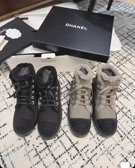 2024 أحذية شانيل بوت قصيرة جلد فرو بني