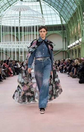 2025 CHANEL EMBROIDERED DENIM JEANS بنطلون شانيل جينز كريستالي براق