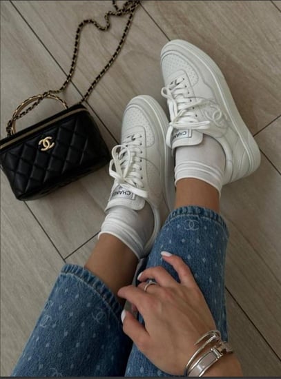 2025 حذاء شانيل جزمة رياضي أبيض white Chanel sneakers