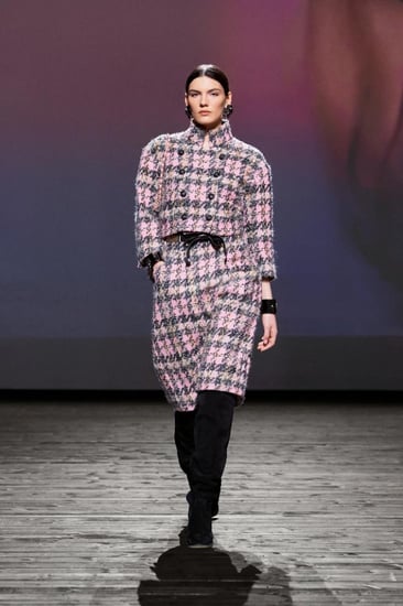 CHANEL PINK TWEED SKIRT 2025  تنورة شانيل تويد صوفي وردي فاتح