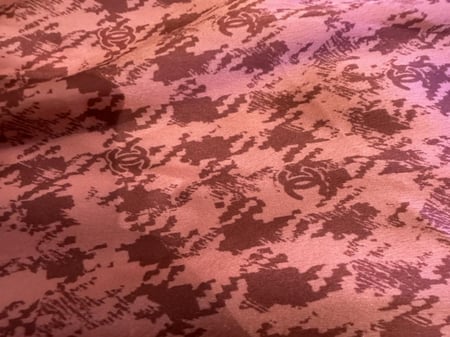 2024 chanel pink silk top 2024 قميص شانيل جاكار  حريري