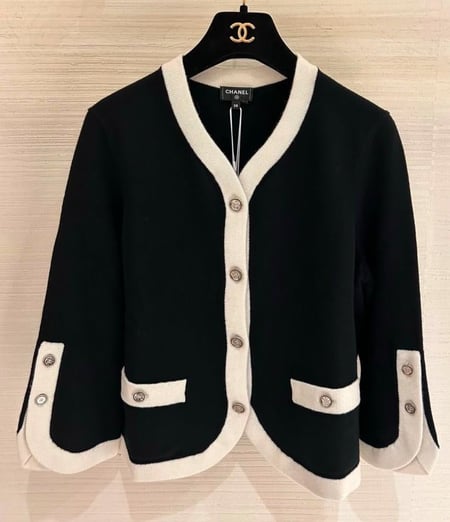 CHANEL CRUISE 2025 BLACK CARDIGAN كارديغان شانيل كروز 2025 أسود, أبيض