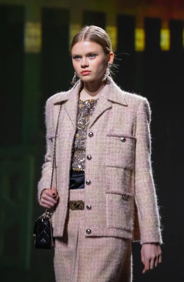 CHANEL PINK BEIGE WOOL TWEED JACKET 2024