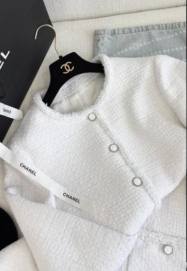 2025 Chanel White Tweed Long Jacket جاكيت شانيل تويد أبيض طويل