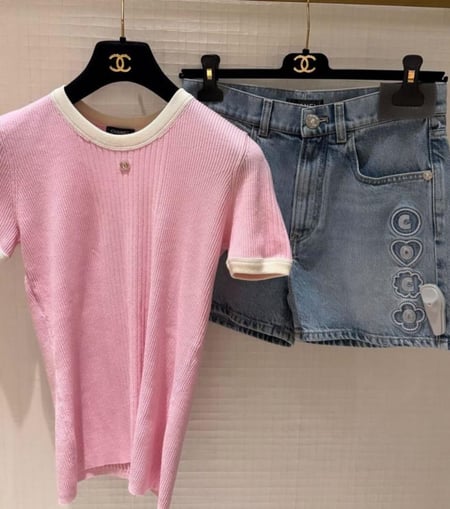 شورت شانيل دينم  شاطئ كوكو بيتش أزرق 2025 Chanel Coco Beach shorts