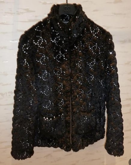 Chanel COCO NEIGE 2025 26 JACKET fur Sequin جاكيت شانيل فرو مخرم أسود