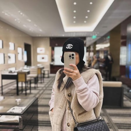 CHANEL BLACK WOOL CASHMERE COCO NEIGE HAT 2024 قبعة شانيل صوف أسود