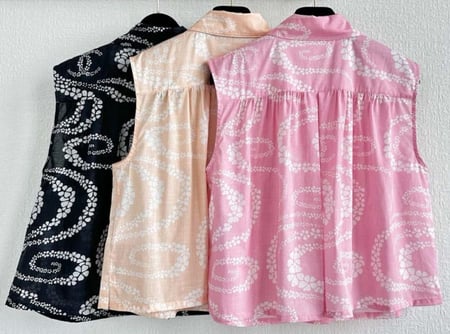 CHANEL COCO BEACH PRINTED SLEEVLESS TOP 2025 قميص شانيل شاطئ كوكو بيتش