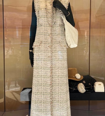 Chanel long gold Wool Tweed Coat كوت شانيل كت تويد صوفي ذهبي طويل