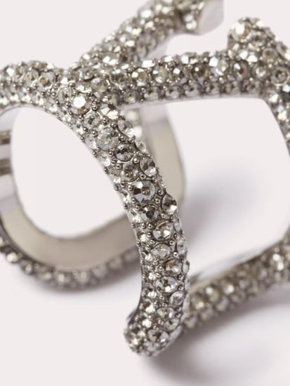 2024 خاتم فالانتينو قرافاني V لوقو سيجنتشار معدن و كرستال سوارفيسكي فضي