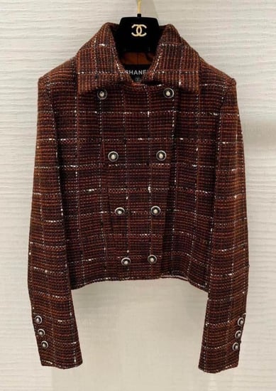 CHANEL meters d art 2024 Wool Tweed Brown jacket جاكيت شانيل تويد بني