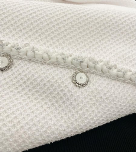 2026 Chanel white tweed jacket  سترة شانيل جاكيت تويد  أبيض مطرز