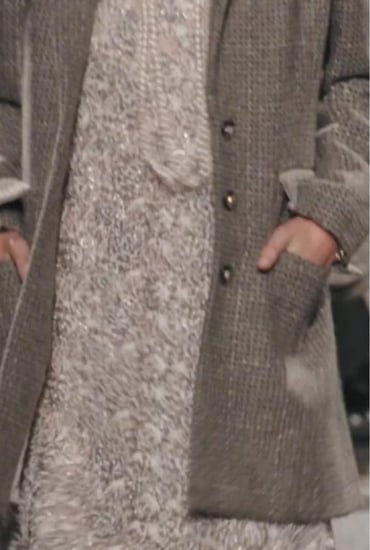 2024 Chanel gray tweed jacket  بالطو جاكيت شانيل تويد صوفي رمادي
