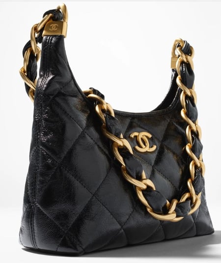 2024 حقيبة هوبو صغيرة جلد أسود معدن ذهبي chanel leather Black Smal