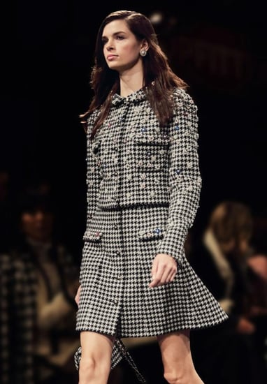 Chanel Embroidered Wool skirt تنورة شانيل قصيرة قماش صوفي تويد مطرز