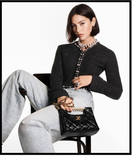 2025CHANEL BLACK TWEEED JACKET WITH P  شانيل جاكيت تويد أسود لؤلؤي