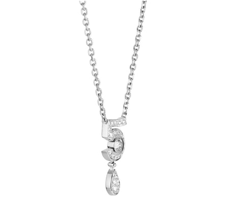CHANEL ETERNAL N 5 NECKLACE قلادة ETERNAL N 5 من المجوهرات الفاخر