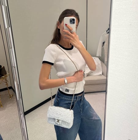 2025 Chanel White or black top قميص شانيل توب بأكمام
