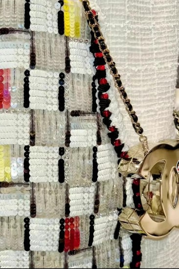 CHANEL CRUISE TWEED DRESS 2025 فستان شانيل تويد صوفي مطرز أبيض