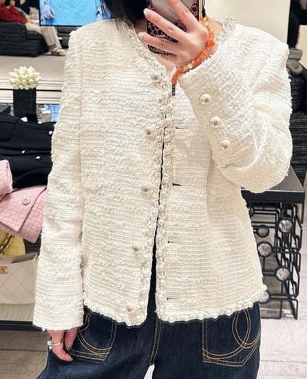 2025 Chanel white pearls tweed jacket جاكيت شانيل تويد أبيض لؤلؤي