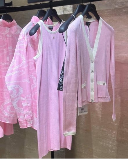 كارديغان شانيل جاكيت وردي أبيض 2025 CHANEL COCO BEACH PINK CARDIGAN