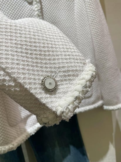 2026 Chanel white tweed jacket  سترة شانيل جاكيت تويد  أبيض مطرز