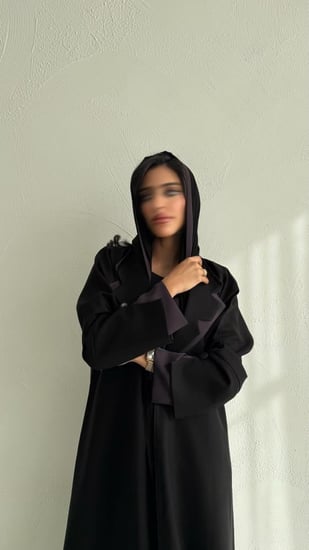 عباية كتان بقصة جاكيت أنيقة م– متوفرة بـ4 ألوان جذابة