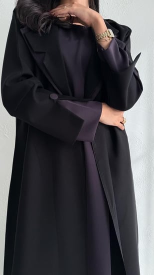 عباية كتان بقصة جاكيت أنيقة م– متوفرة بـ4 ألوان جذابة