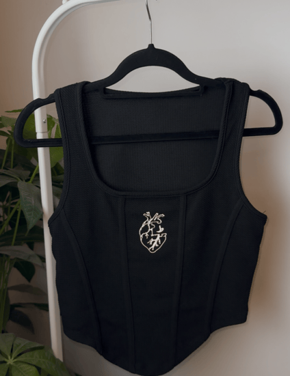 تيشيرت وتوب القلب العاكس بحروف