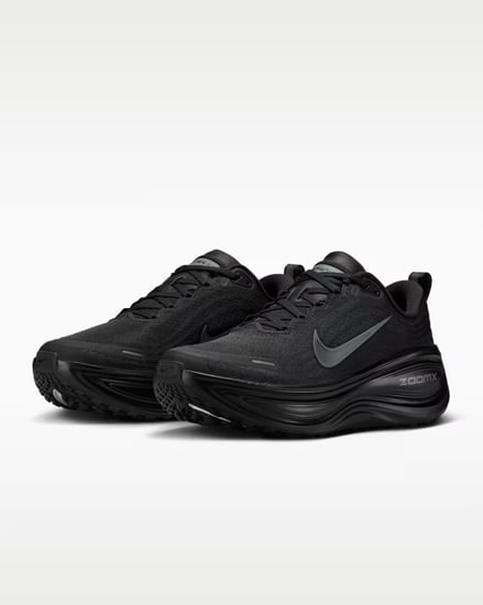 جزمة نايك Nike Vomero Plus نسائي