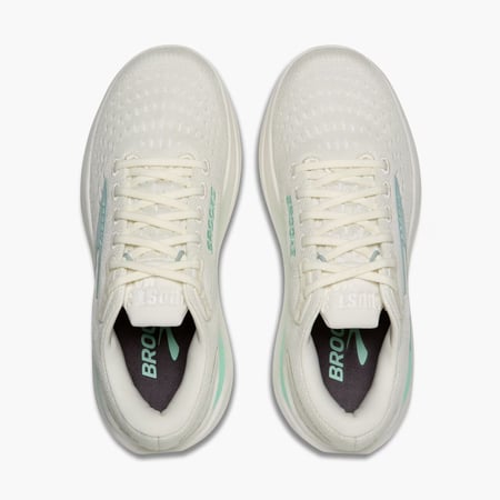 جزمة  ماركة بروكس Brooks Ghost Max 3 - نسائى