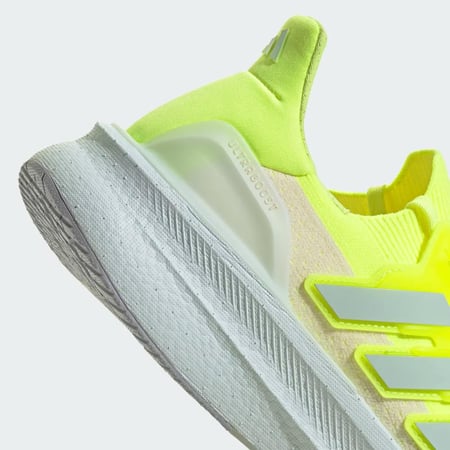 جزمة  أديداس Ultraboost 5 رجالي