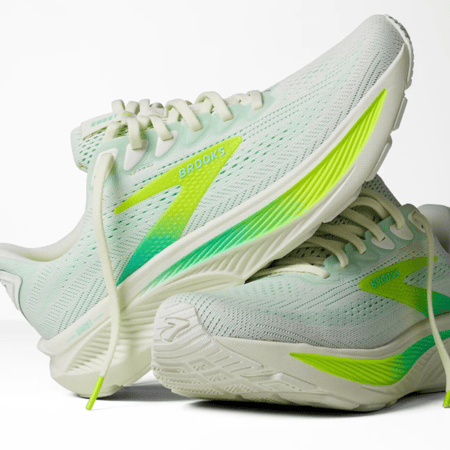 جزمة  ماركة بروكس Brooks Ghost 17 - نسائى