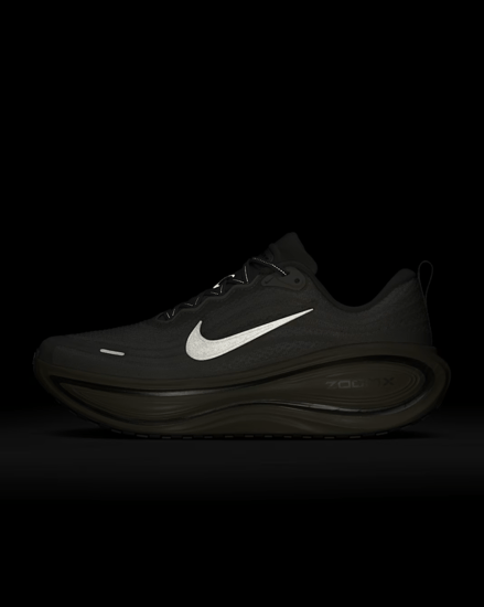 جزمة نايك Nike Vomero Plus رجالي