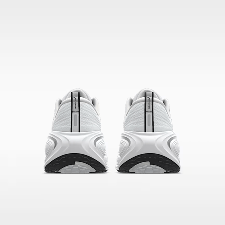 جزمة نايك Nike Vomero Plus By You رجالي