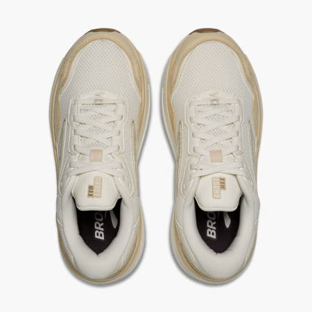 جزمة  ماركة بروكس Brooks Ghost Max SE - نسائى