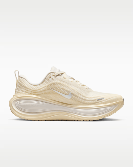 جزمة نايك Nike Vomero Plus نسائي