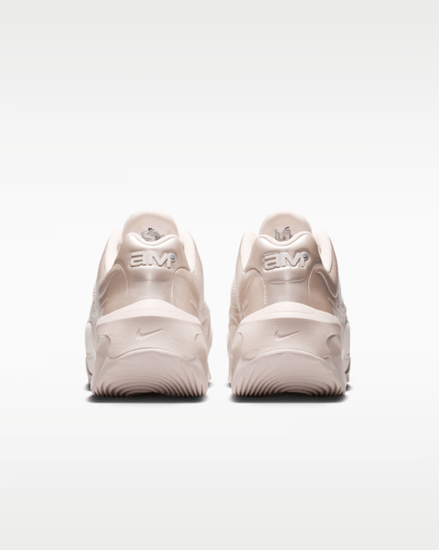 جزمة نايك Nike Air Max Muse نسائي