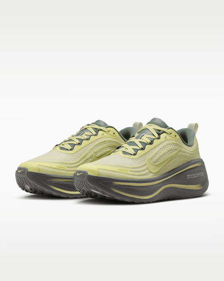 جزمة نايك Nike Vomero Plus نسائي