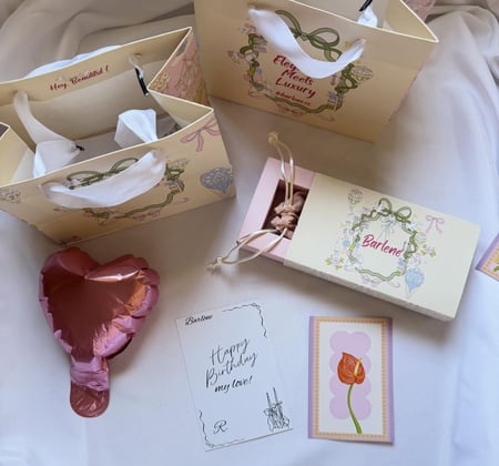 قلادة Carré Lumineux