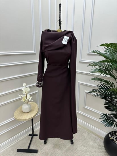 فستان ناعم بلون السنه موكا موس