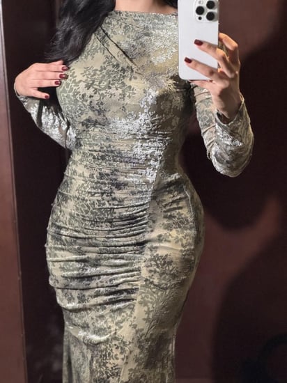 فستان سهرة طويل باكمام طويلة