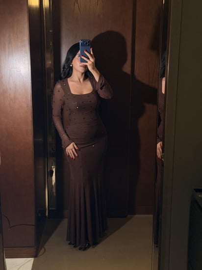 فستان سهرة ناعم طويل بقصة حورية البحر