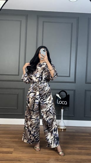 طقم بلوزه وبنطلون مصنوع من قماش ناعم من لوكا فاشن