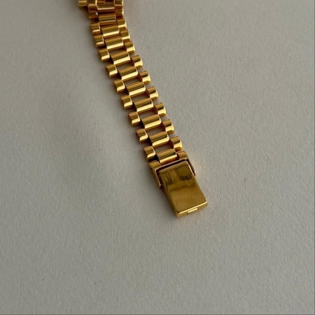 سوارة عيار 21