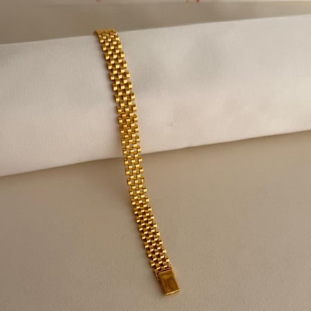 سوارة عيار 21