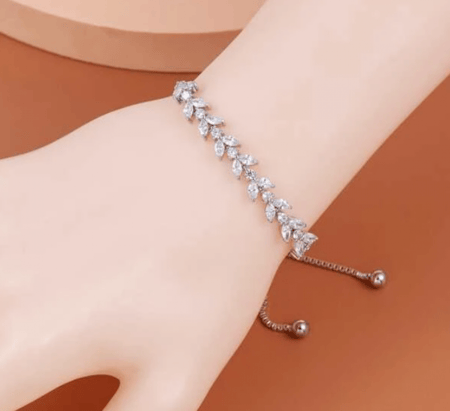 اسوارة متألقة