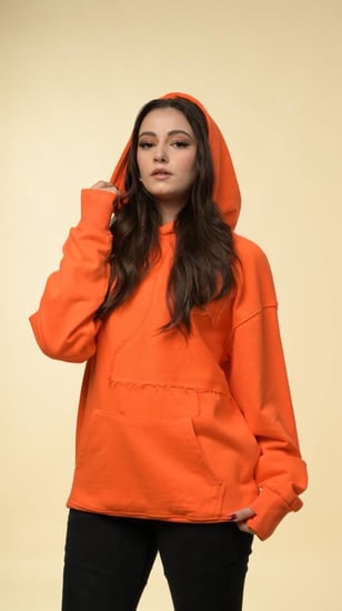 هودي الأناقة الكلاسيكية من إكسوبلانت