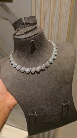 طقم تصميم ألماس